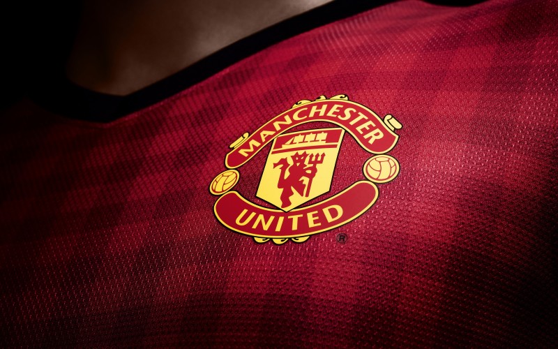 61-new-manchester-united-logo-800x600